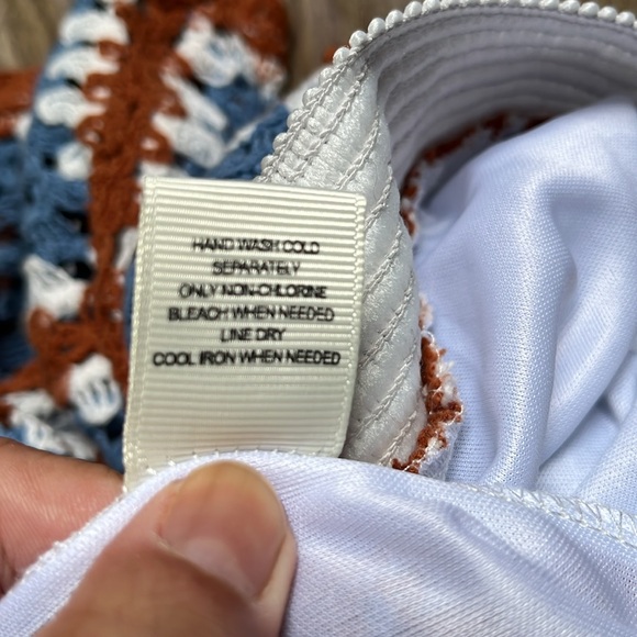 Ultra Pink Cottagecore Granny Square Crochet Shorts Brown Blue White Size XL - Picture 9 of 13